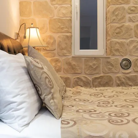 Queen Teuta Luxury Gasthuis Split