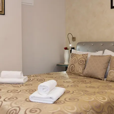 Queen Teuta Luxury Spalato