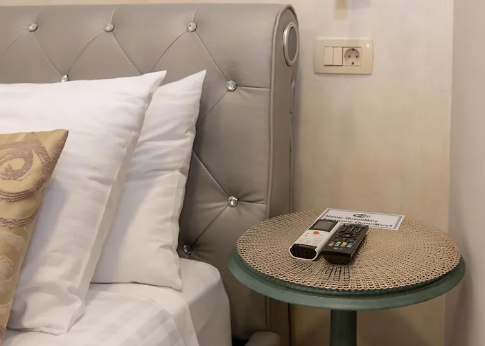 Queen Teuta Luxury Pensionat Split