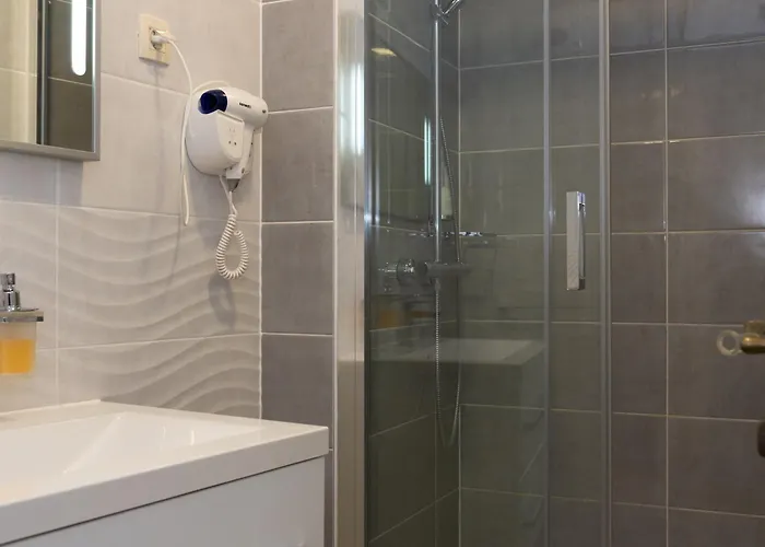 Queen Teuta Luxury 3*