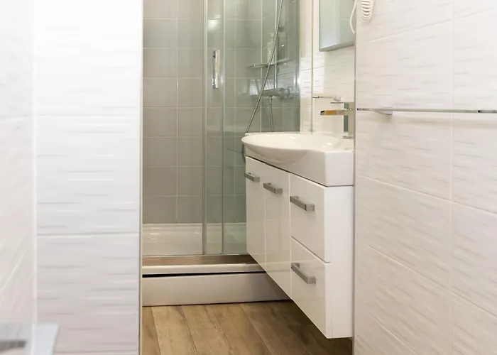 Queen Teuta Luxury Pensionat 3*