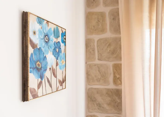 Queen Teuta Luxury 3*